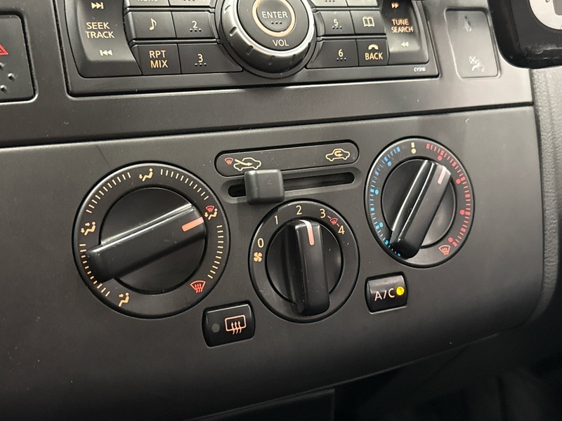 Nissan Tiida vaihtoauto