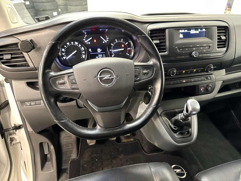 Opel Vivaro vaihtoauto