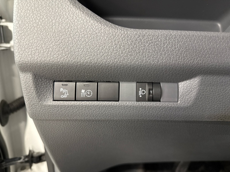 Opel Vivaro vaihtoauto