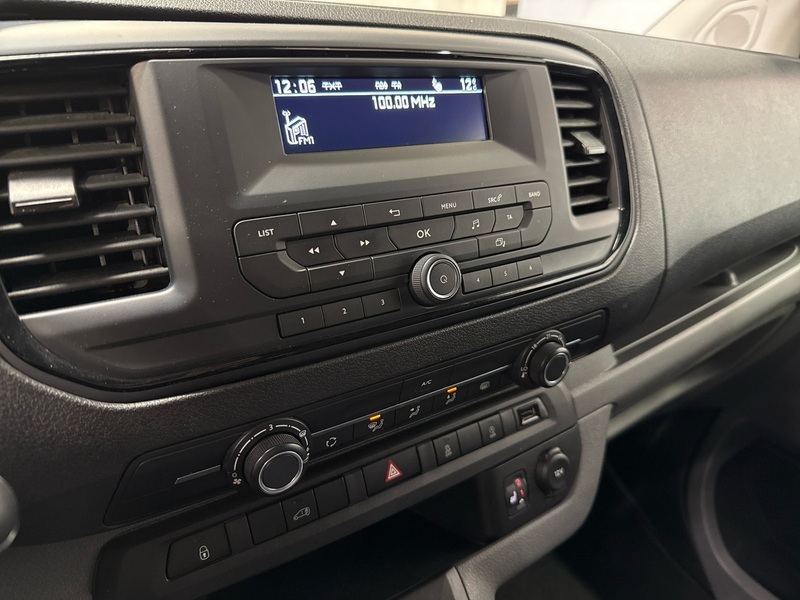 Opel Vivaro vaihtoauto