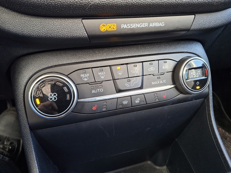 Ford Fiesta vaihtoauto