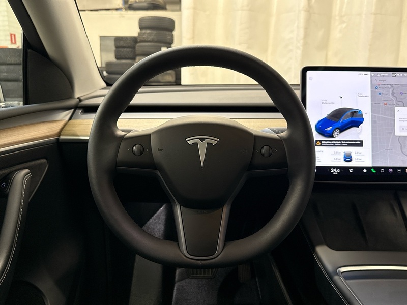Tesla Model Y vaihtoauto
