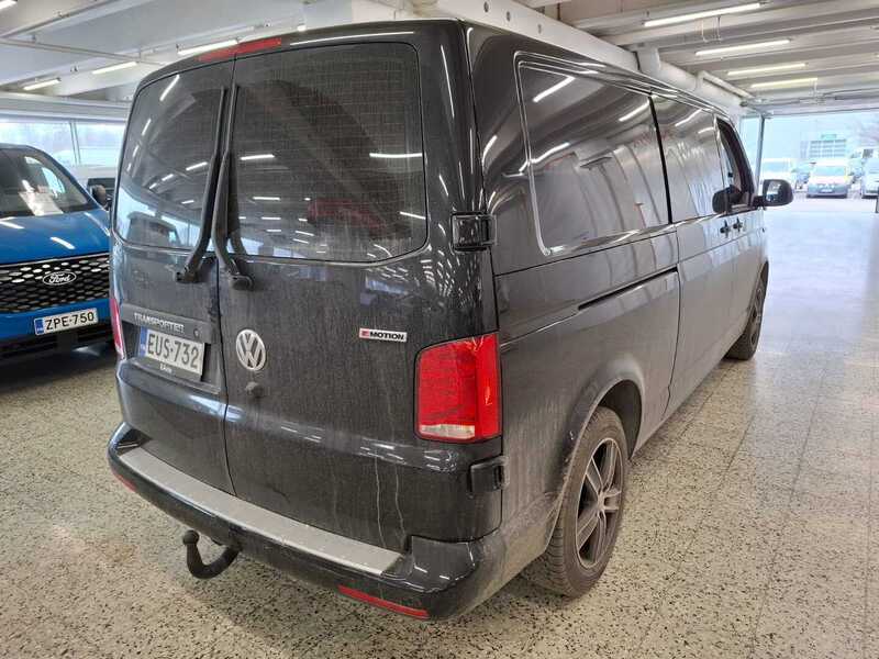 Volkswagen Transporter vaihtoauto
