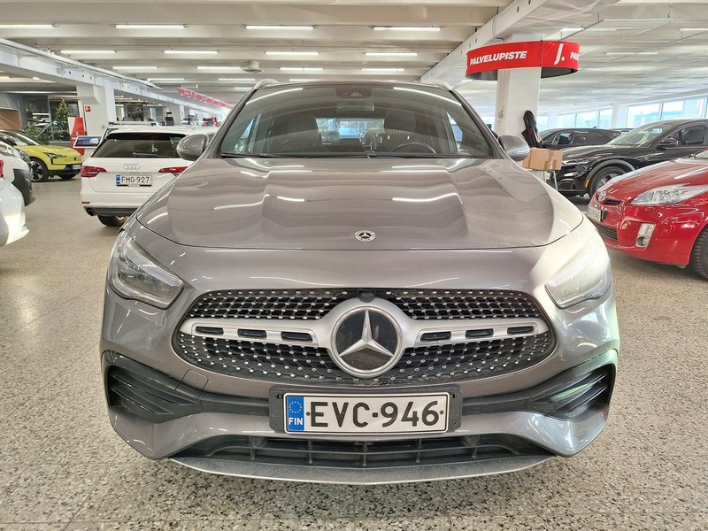 Mercedes-Benz GLA vaihtoauto
