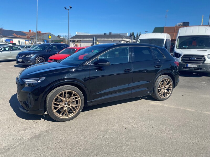 Audi Q4 e-tron vaihtoauto