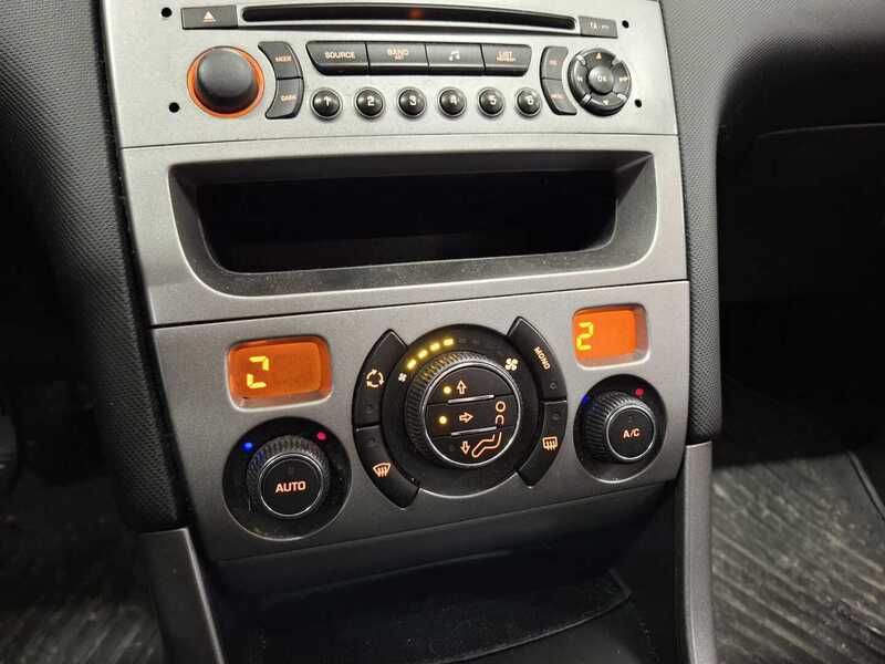 Peugeot 308 vaihtoauto