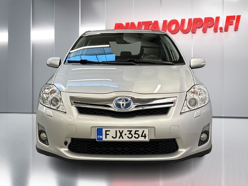 Toyota Auris vaihtoauto
