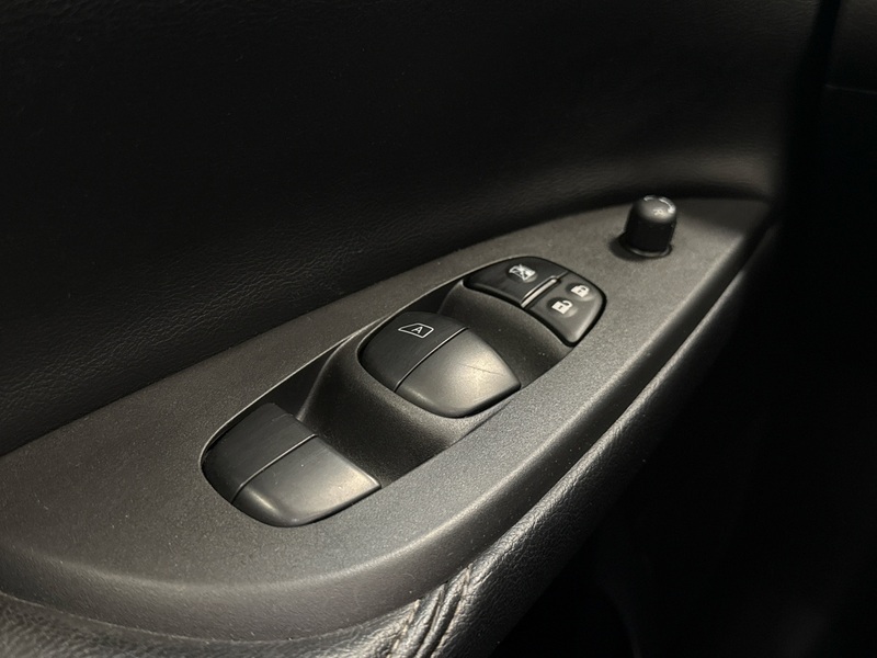 Nissan Pulsar vaihtoauto