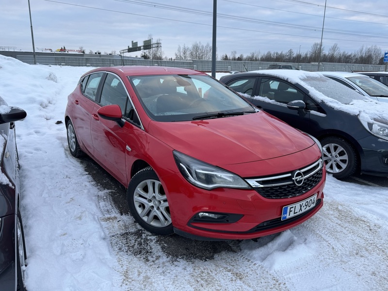 Opel Astra vaihtoauto