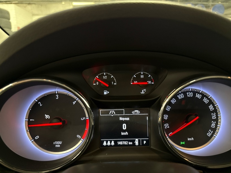 Opel Astra vaihtoauto