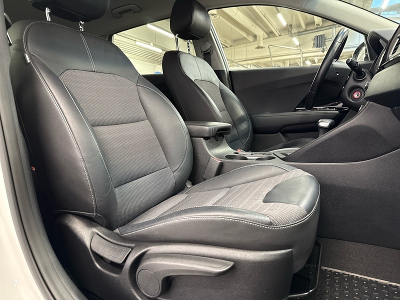 Kia Niro plug-in vaihtoauto