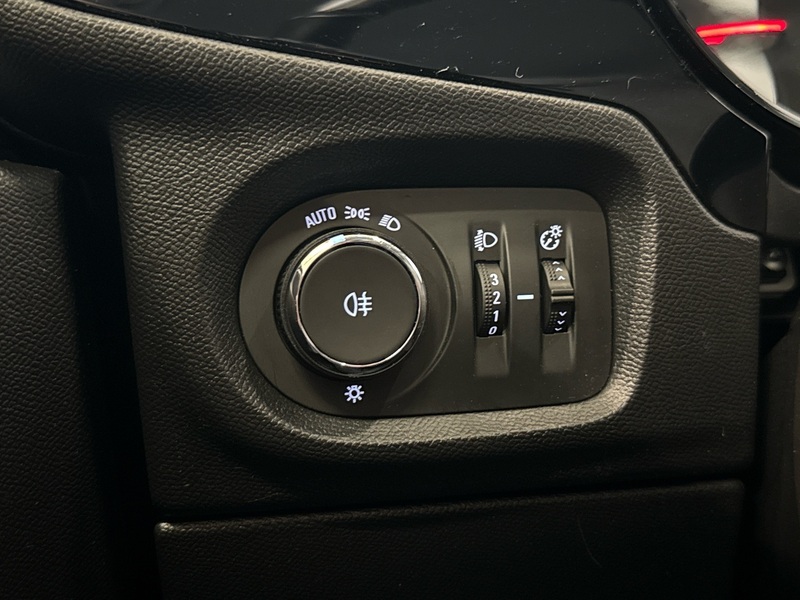 Opel Corsa vaihtoauto