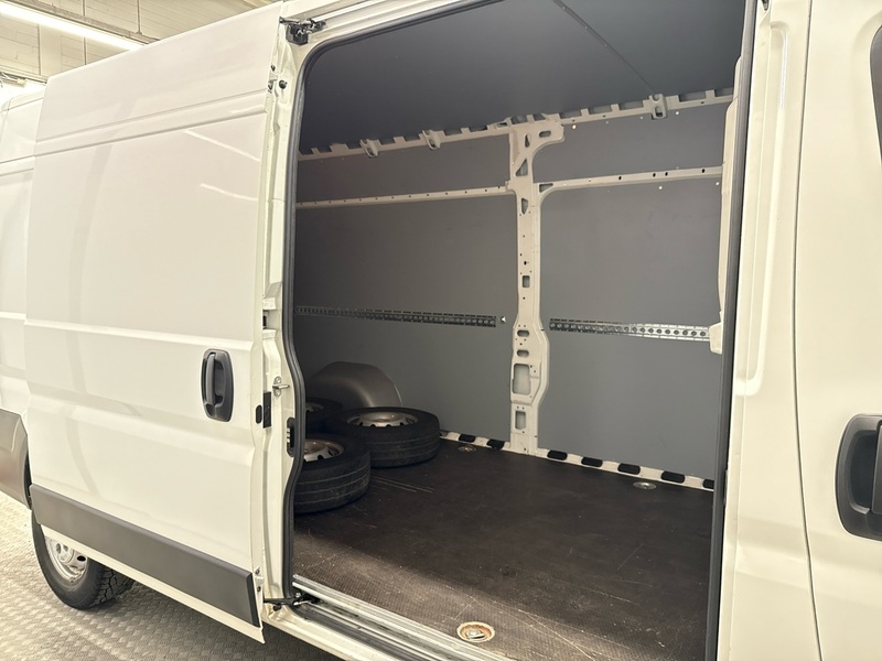 Peugeot Boxer vaihtoauto