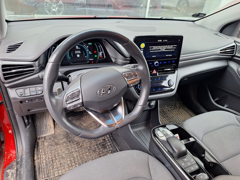 Hyundai IONIQ electric vaihtoauto