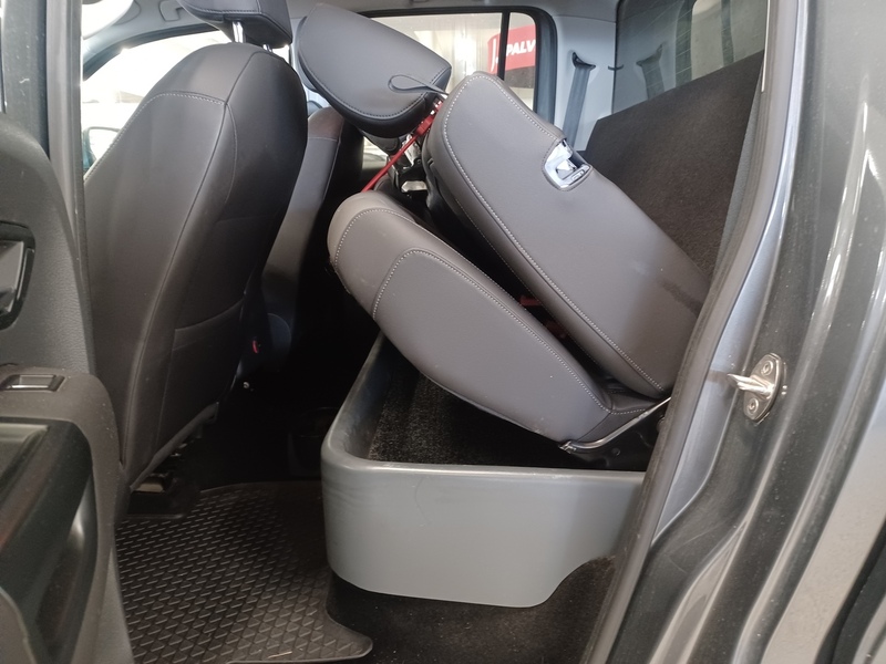 Volkswagen Amarok vaihtoauto