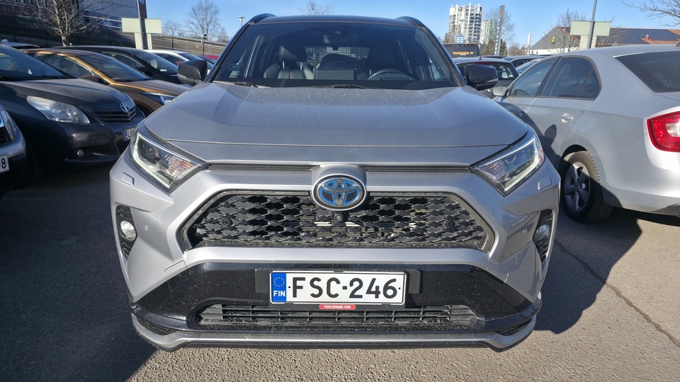 Toyota RAV4 vaihtoauto