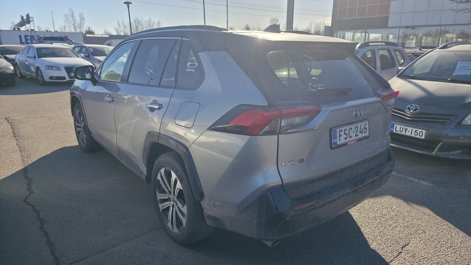 Toyota RAV4 vaihtoauto