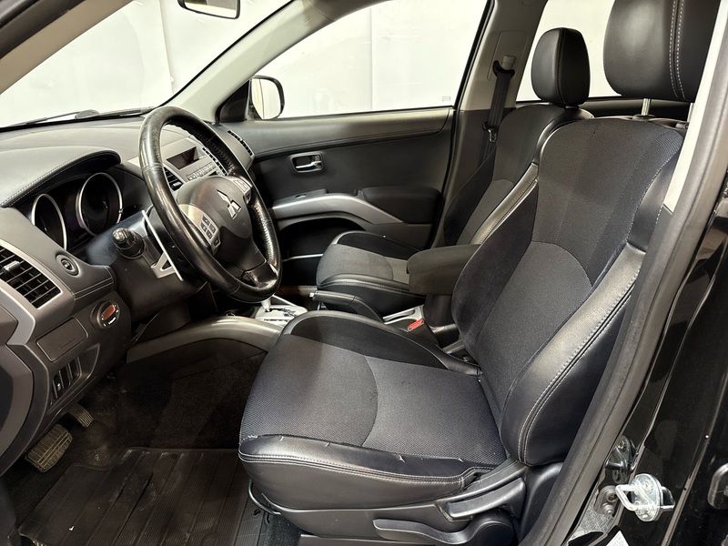 Mitsubishi Outlander vaihtoauto