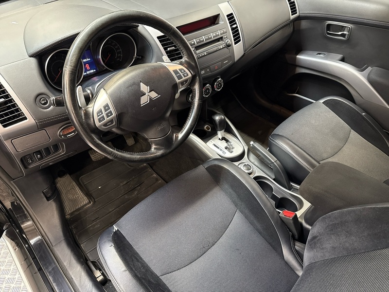 Mitsubishi Outlander vaihtoauto
