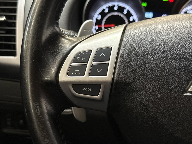 Mitsubishi Outlander vaihtoauto