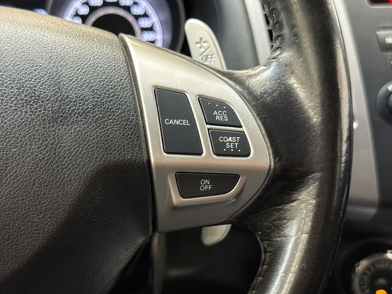 Mitsubishi Outlander vaihtoauto