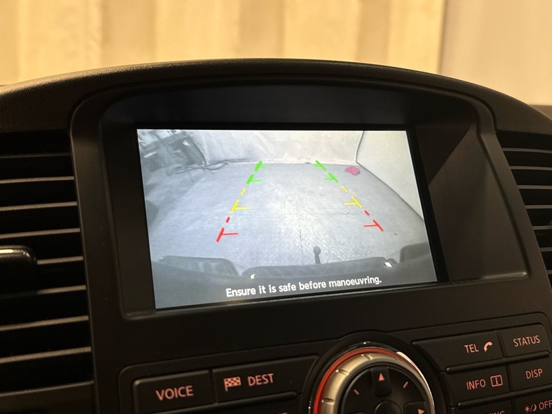 Nissan Navara vaihtoauto