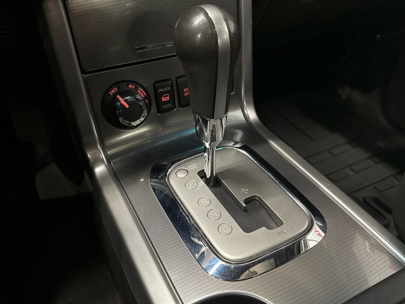 Nissan Navara vaihtoauto