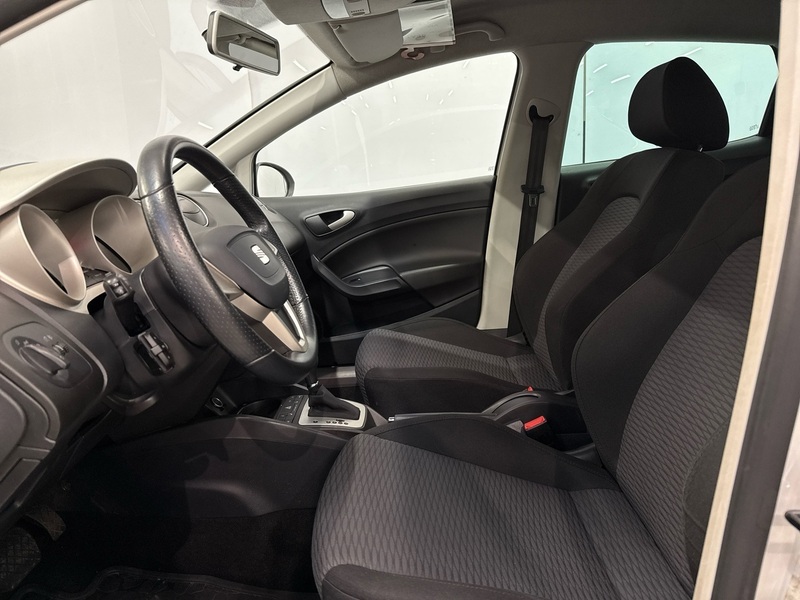 SEAT Ibiza vaihtoauto