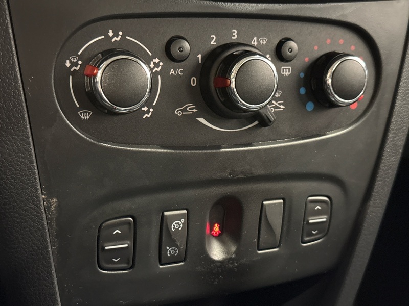 Dacia Sandero vaihtoauto