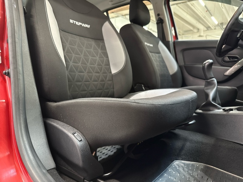 Dacia Sandero vaihtoauto