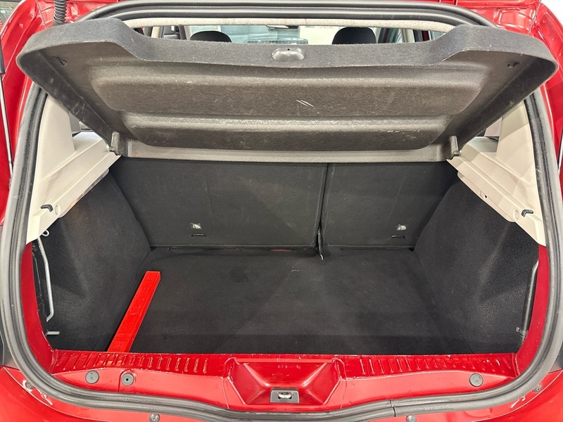 Dacia Sandero vaihtoauto