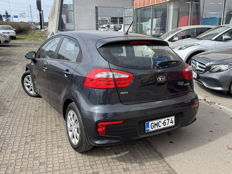 Kia Rio vaihtoauto