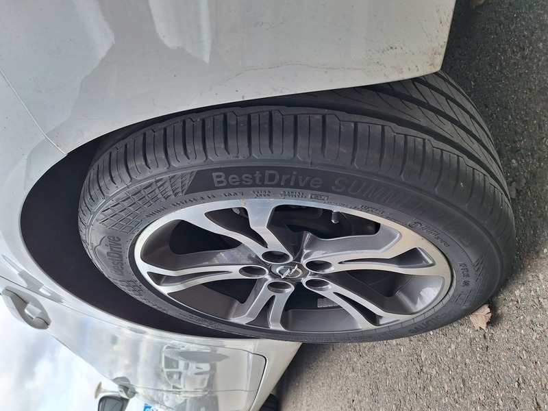 Opel Insignia vaihtoauto