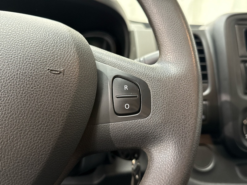 Renault Trafic vaihtoauto