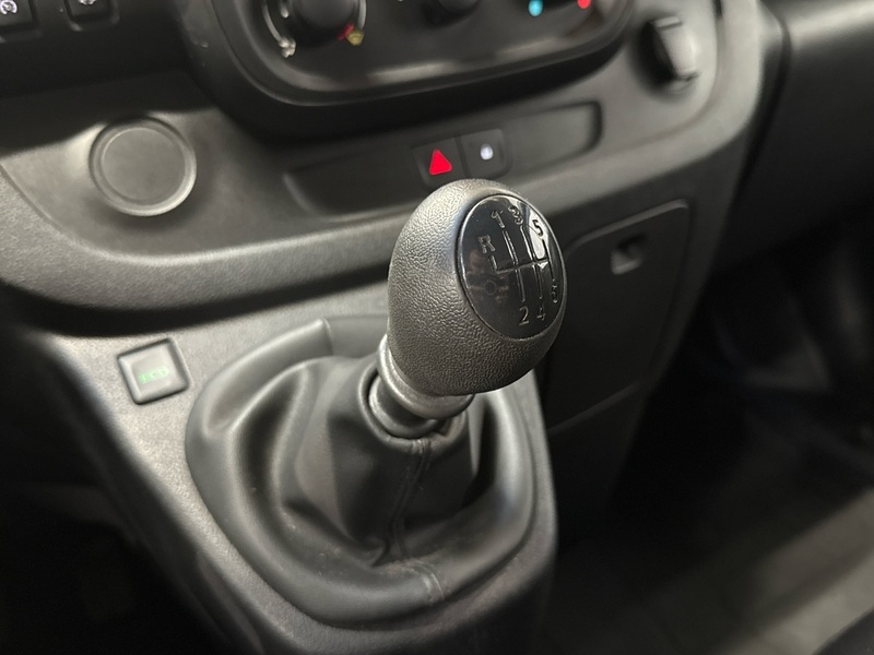 Renault Trafic vaihtoauto