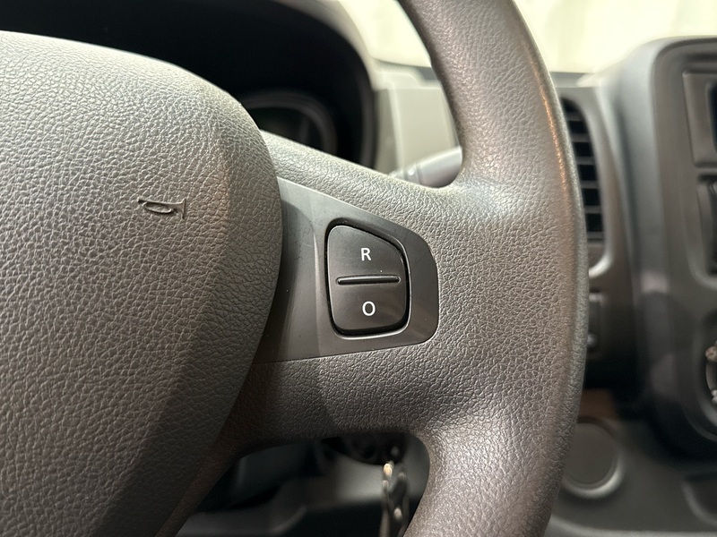 Renault Trafic vaihtoauto