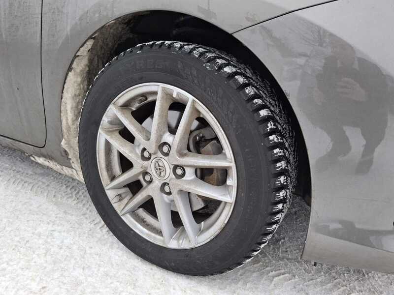 Toyota Auris vaihtoauto