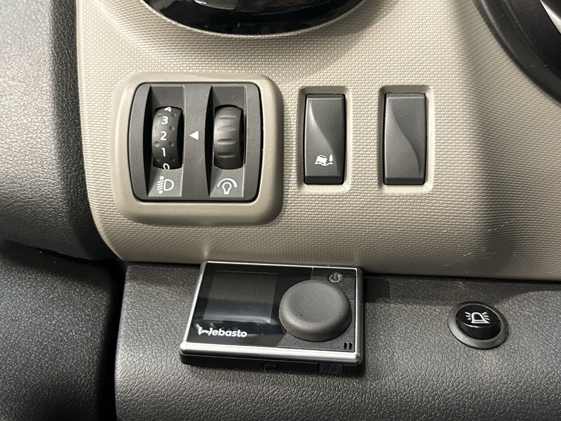 Nissan NV300 vaihtoauto