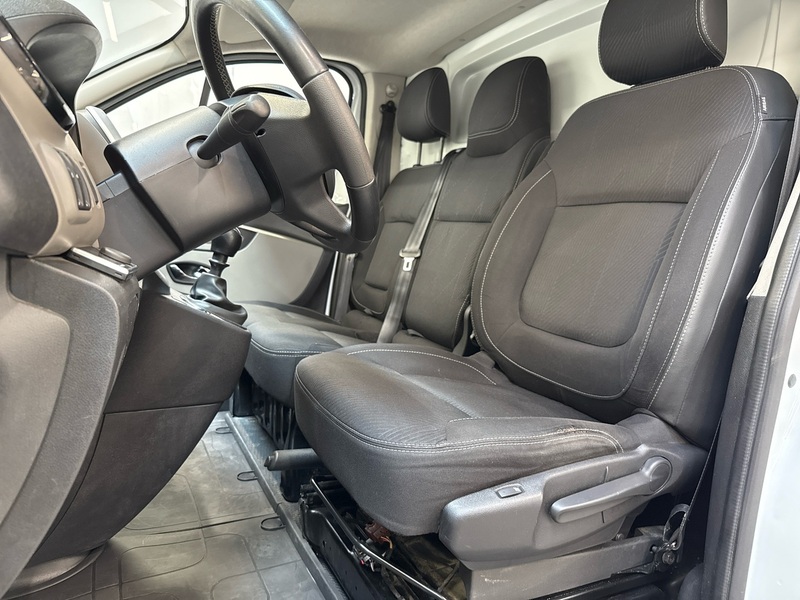 Nissan NV300 vaihtoauto