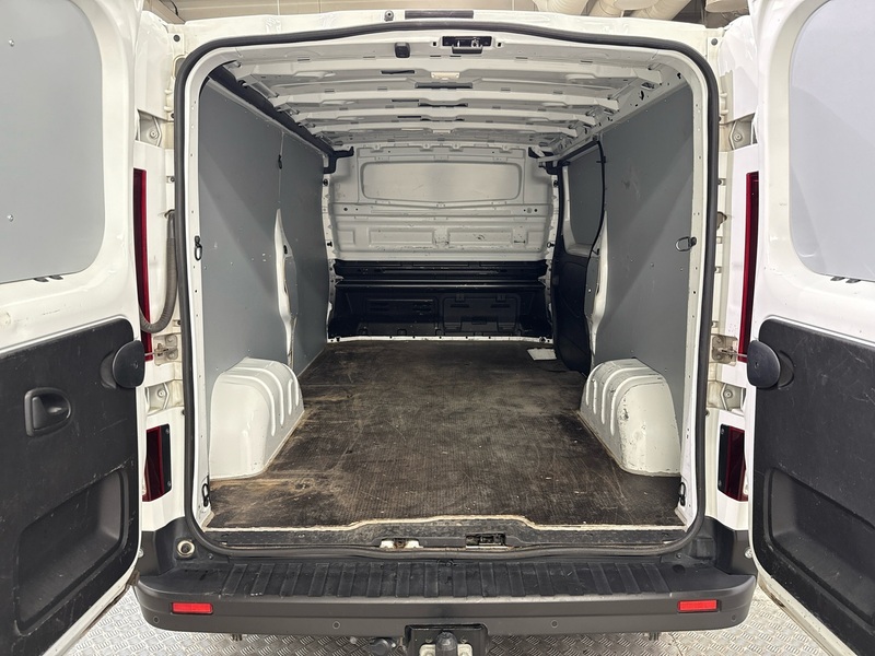 Nissan NV300 vaihtoauto