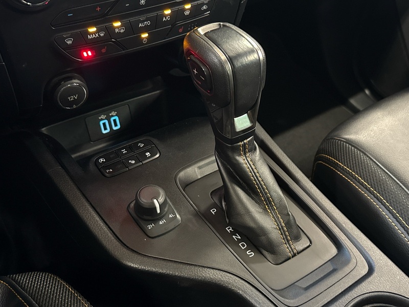 Ford Ranger vaihtoauto