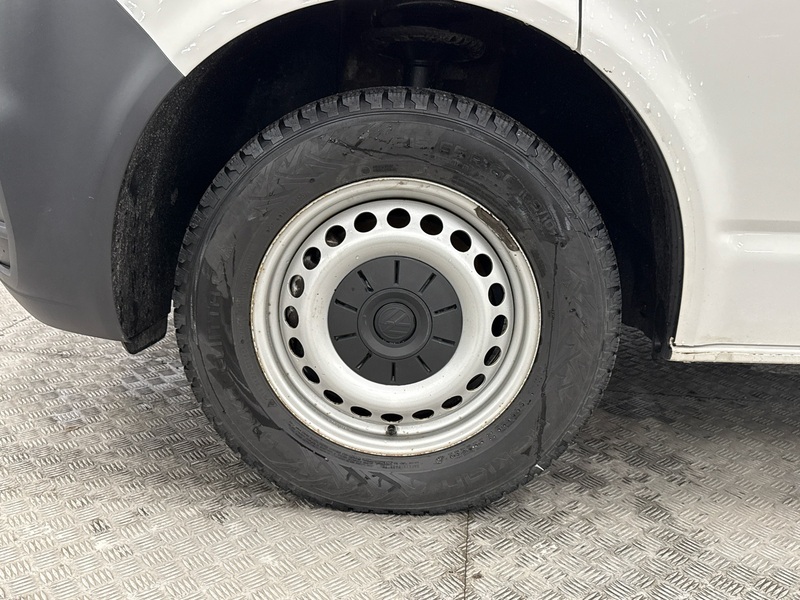 Volkswagen Transporter vaihtoauto