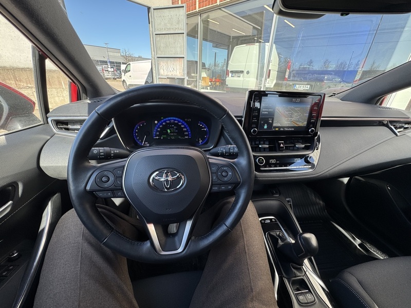 Toyota Corolla vaihtoauto