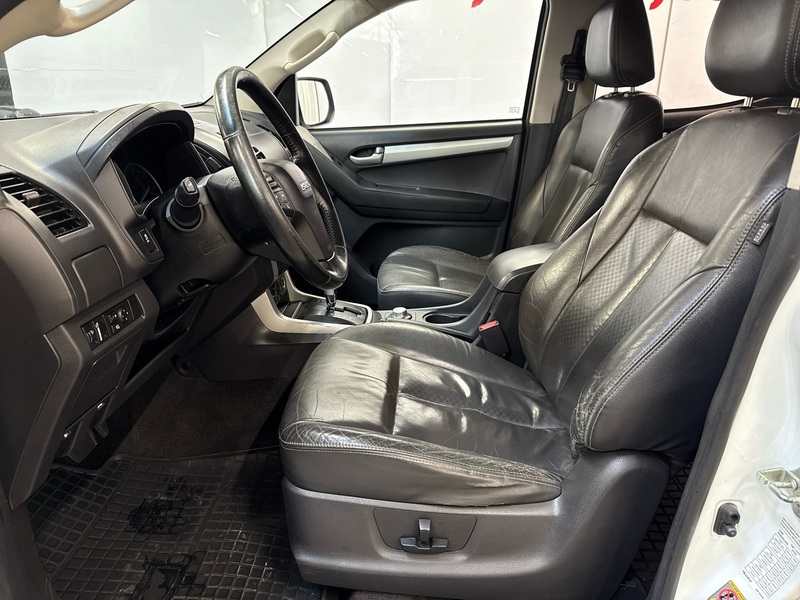 Isuzu D-Max vaihtoauto