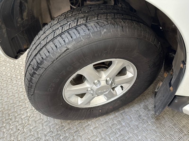 Isuzu D-Max vaihtoauto