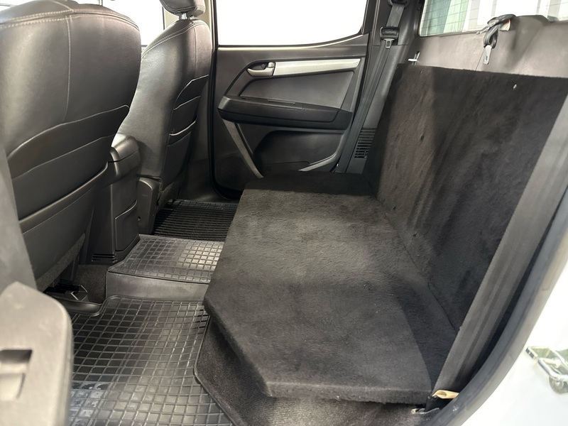 Isuzu D-Max vaihtoauto