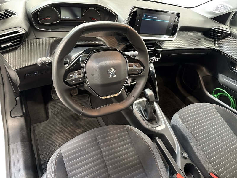 Peugeot 208 vaihtoauto