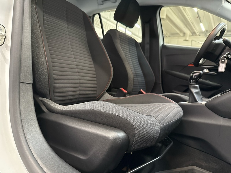 Peugeot 208 vaihtoauto