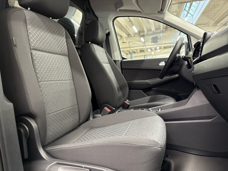 Ford Transit Connect vaihtoauto