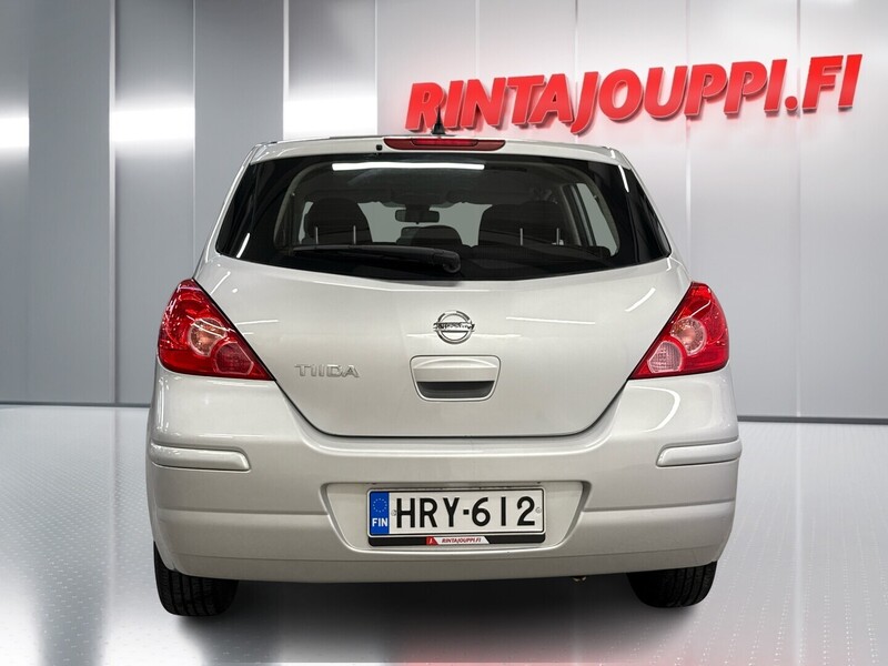 Nissan Tiida vaihtoauto